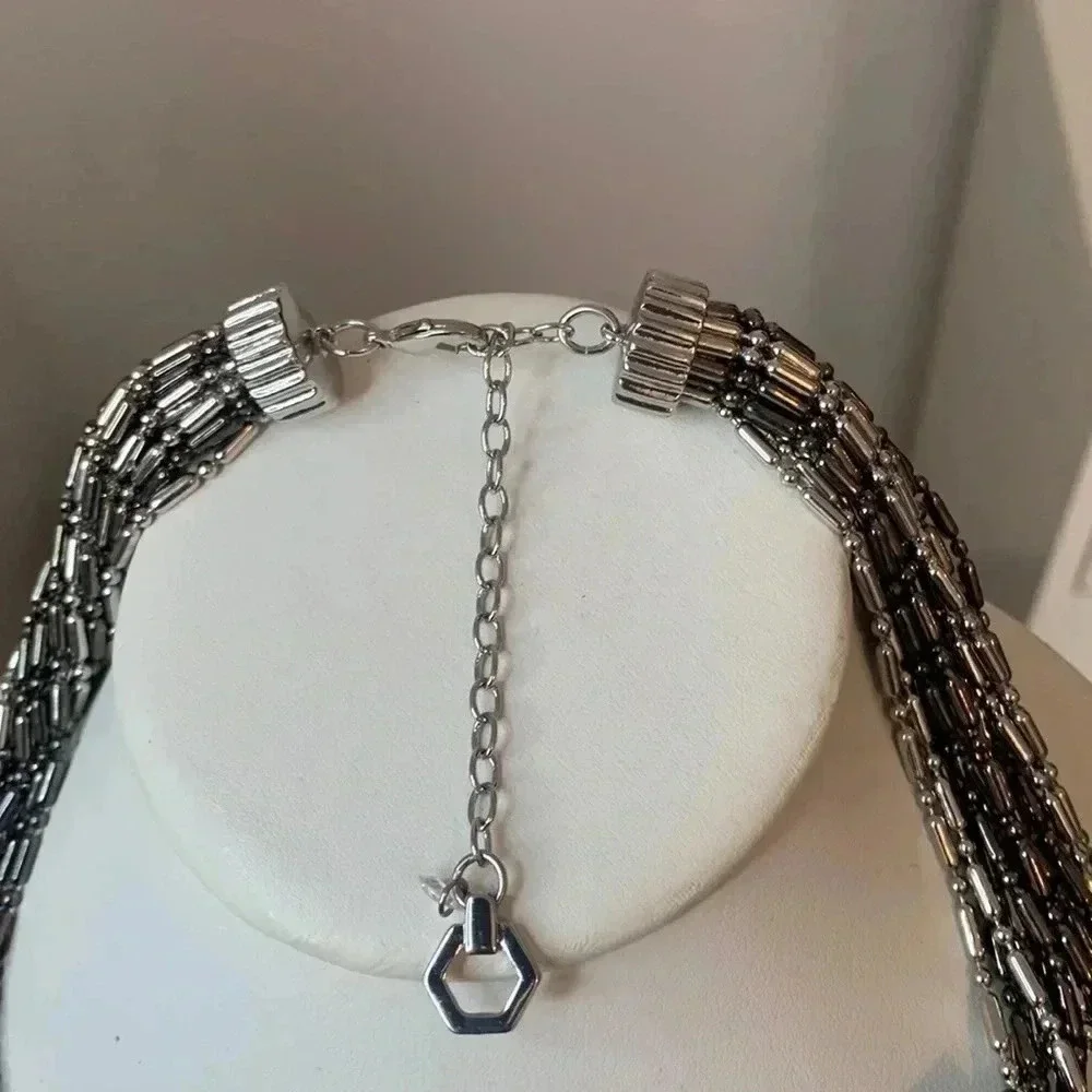 Simple vera vera wang Necklace